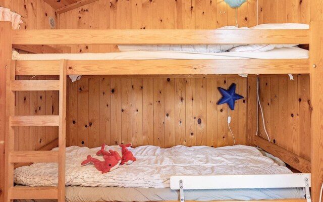 6 Person Holiday Home in Gedser