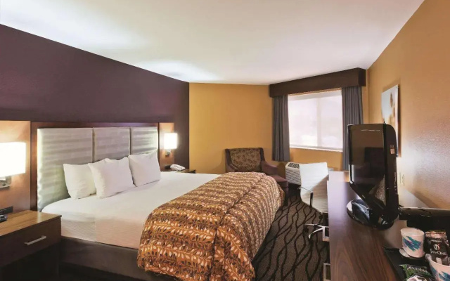 Holiday Inn Express Butte