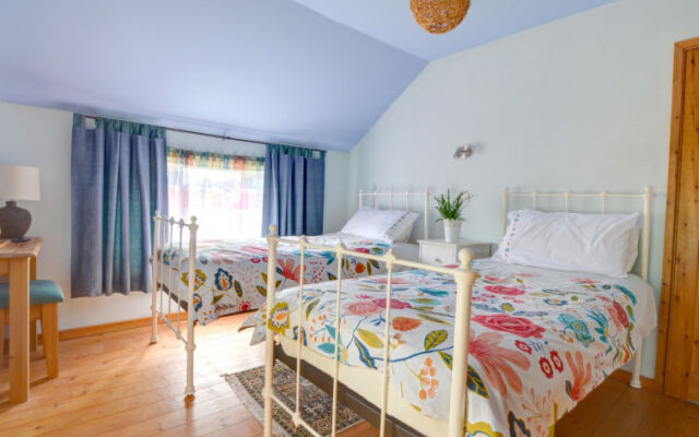 Holiday Home Cilybebyll