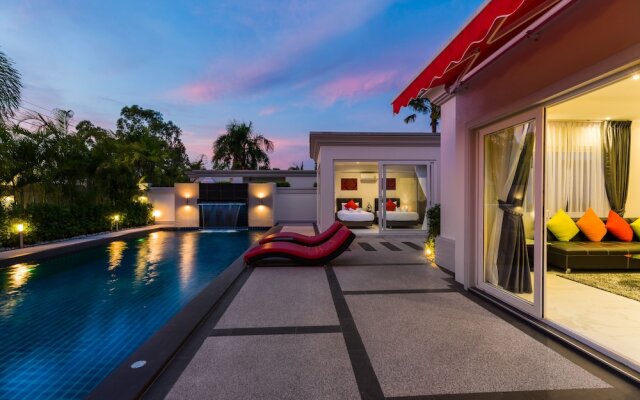 Luxury Pool Villa 54