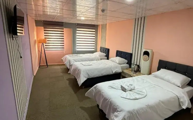 Nigrum Otel