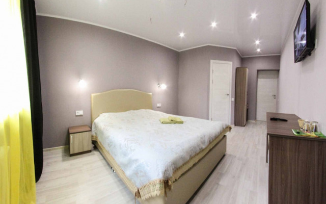 Апартаменты Хом-Сити у Нефтегаза