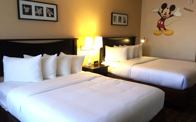 Stanford Inn & Suites Anaheim