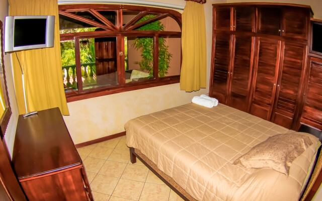 Marea Brava Hotel & Villas