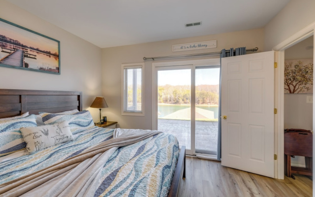 Dog-friendly Condo on Smith Mountain Lake