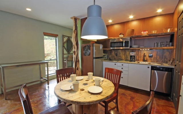 Lucky Goat House by RedAwning