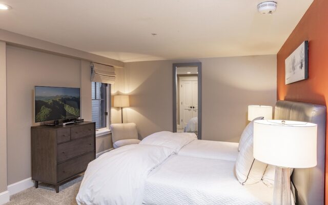 River Club 306 2 Bedroom Condo by Alpine Lodging Telluride