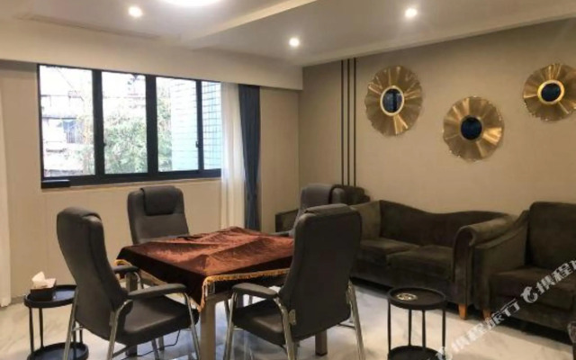 Unitour Hotel (Sichuan Police College)