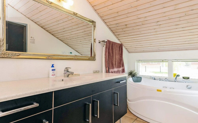 7 Person Holiday Home in Rodby-by Traum
