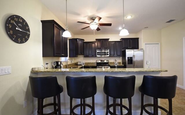 Champions Gate-9117eeclgil 7 Bedroom Home