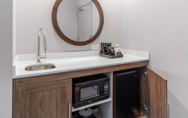 Hampton Inn & Suites Indianapolis West Speedway