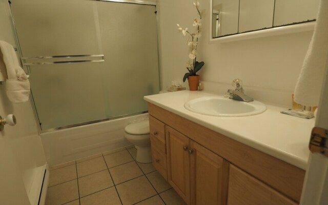 Sunrise Rooftop Condo 3 Bedrooms 1 Bathroom Condo