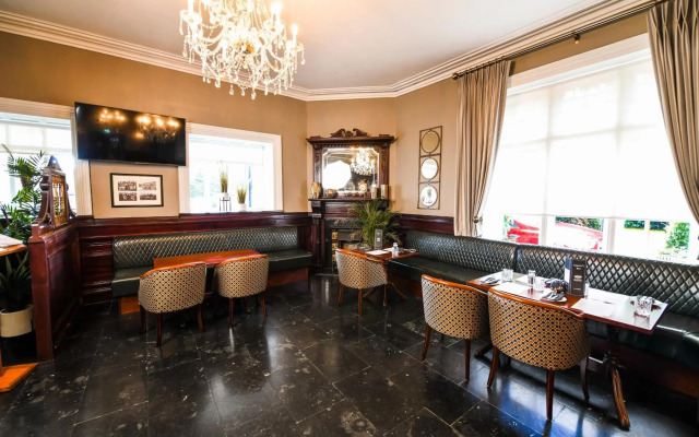 Blarney Woollen Mills Hotel, BW Signature Collection
