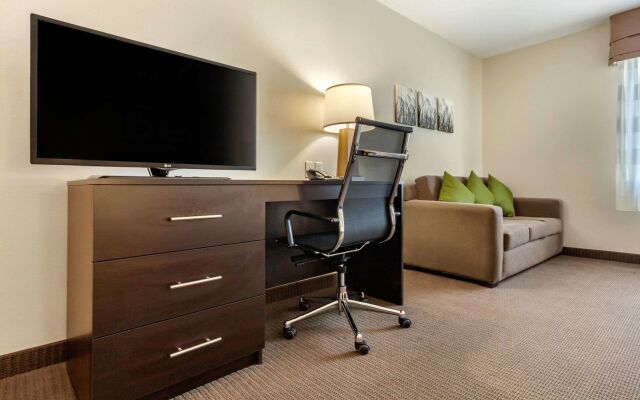 Sleep Inn & Suites Devils Lake