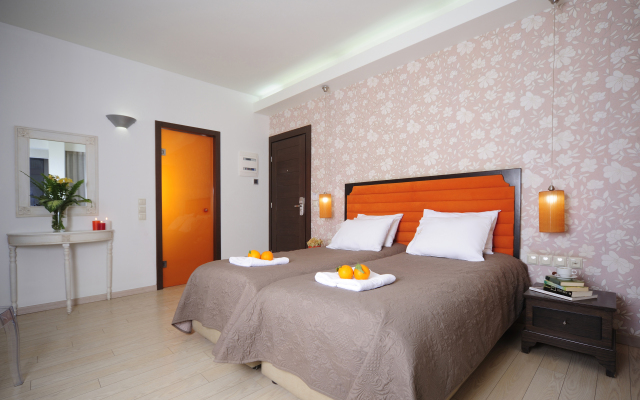 Steris Elegant Beach Hotel & Apartments