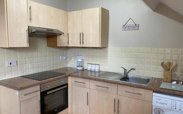 Apartment 4, Crescent Avenue