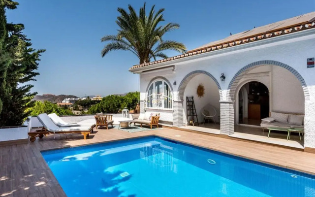 Villa - 3 Bedrooms with Pool and WiFi - 107862