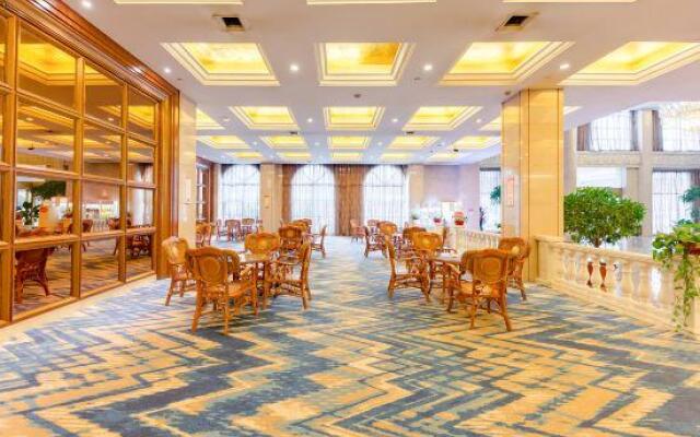 Huanghe Hotel