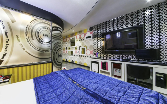 Jaya Hotel