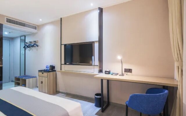 Ease Hotel Zhuhai Gongbei Port Walmart