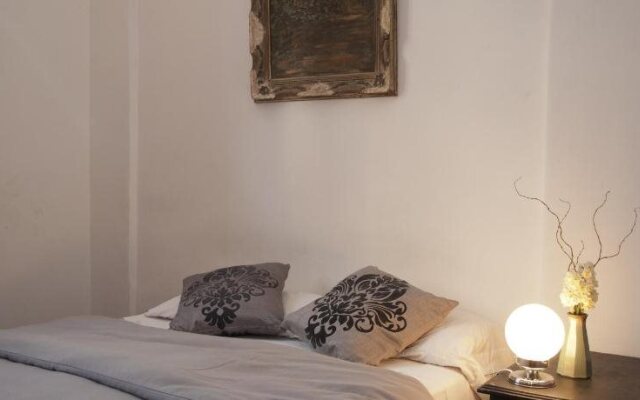 Back In Ba Hostel