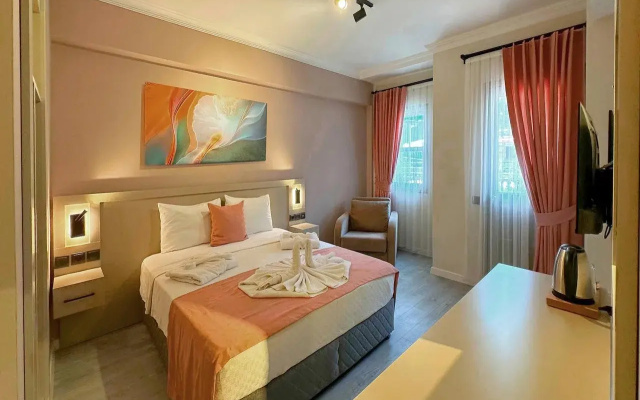 Casa De Levi̇ssi̇ Hotel Oludeni̇z
