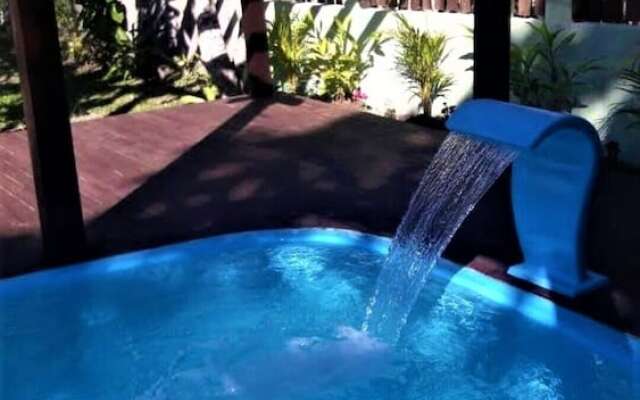 Casa com Piscina na Praia do Rosa