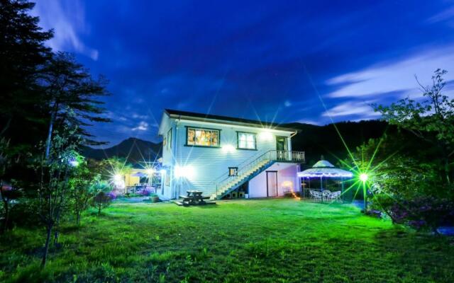Flower field Pension