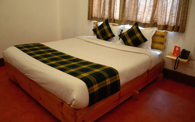 OYO 5034 Living Roof