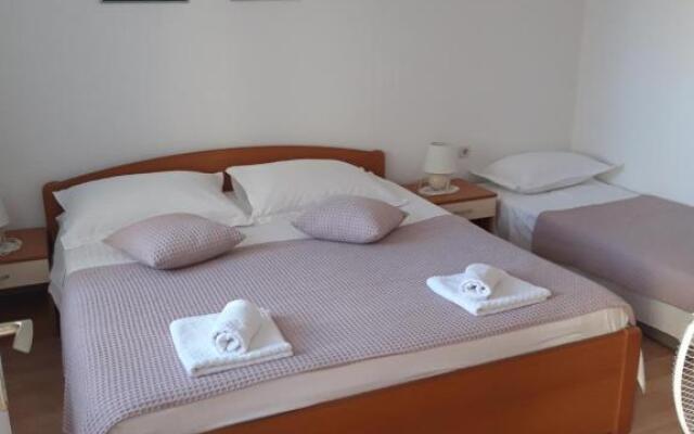 Apartments Smiljana Mucić