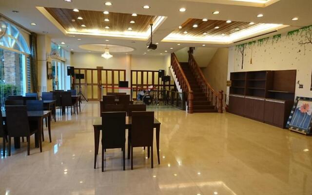 Ailiga Travel Villa