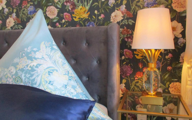 VILLA FREIA Dresden & Großer Garten Wohlfühlfactory by Freia