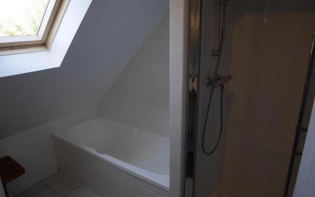 Maison Le Palais, 4 pièces, 6 personnes - FR-1-418-48