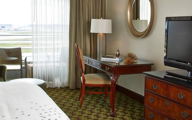 Renaissance Concourse Atlanta Airport Hotel