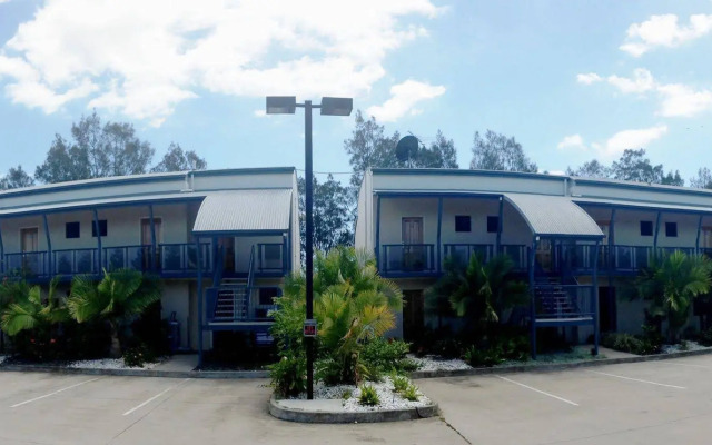 Novena Palms Motel