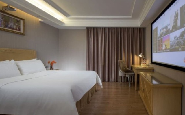Vienna Hotel Guangzhou Qiaonan Aoyuan Square