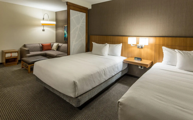 Hyatt Place Delano