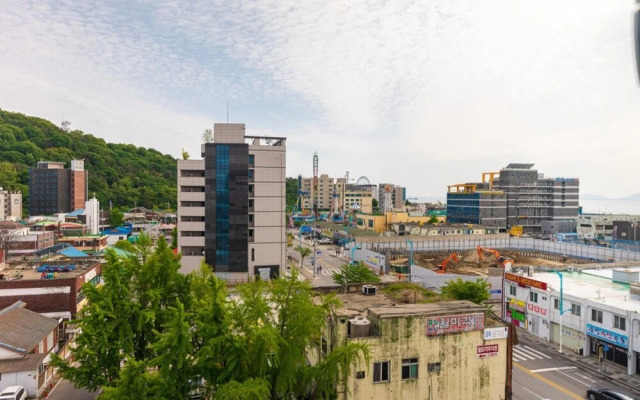 Wolmido W Tourist Hotel