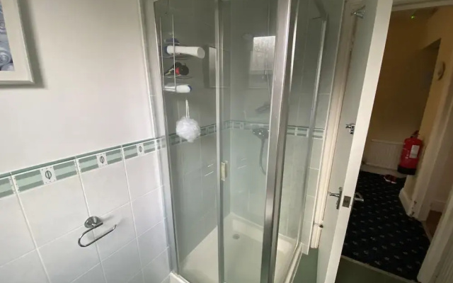Pickwicks Guest House
