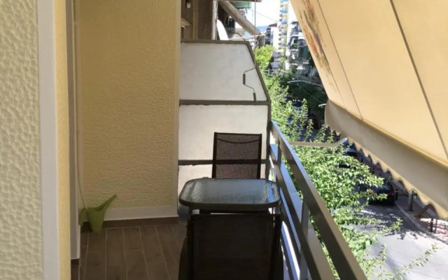 Acropolis brand new 1min from metro!