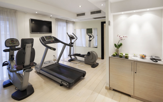 Отель NH Collection Roma Giustiniano