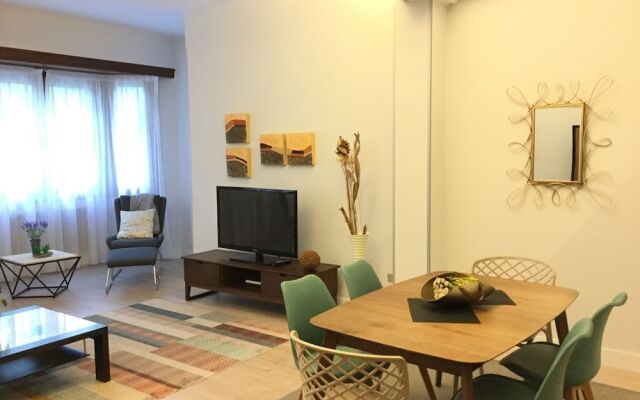 Euskalduna By Forever Rentals 2 Bedroom Apartment With Wifi Gran Via