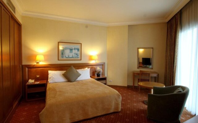 Beirut Promenade Hotel