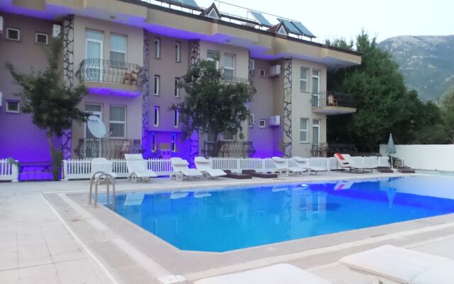 Club La Perla Hotel