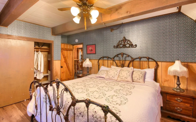 Yosemite Wonderland Chalet