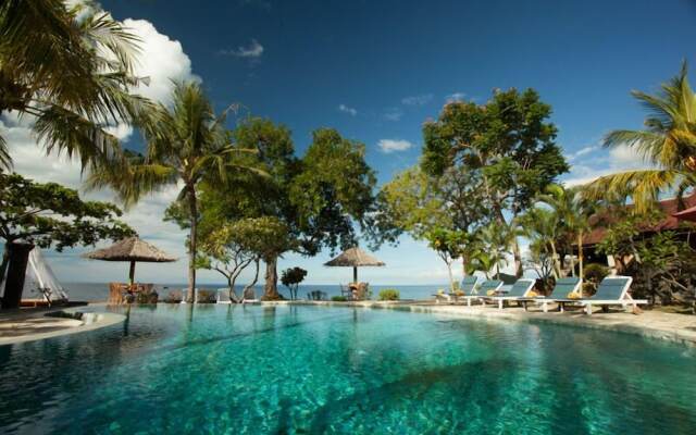 Segara Bukit Seaside Cottages