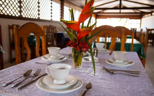 Brisa do Caitá Praia Hotel