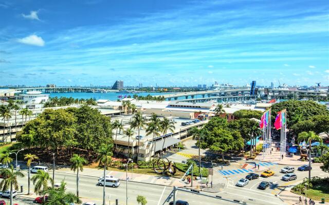Holiday Inn Port of Miami - Downtown by IHG