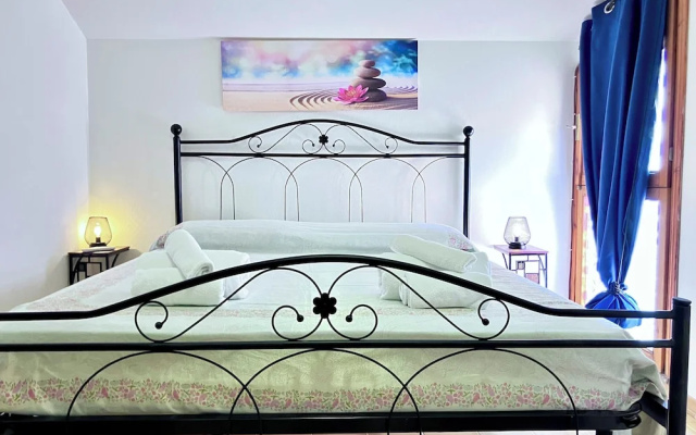 Welcoming Apartment few Minutes From the sea