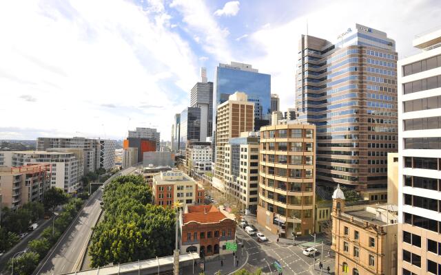 Metro Apartments on Darling Harbour - Sydney